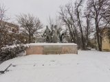 Памятник артиллеристам батареи Оганова и Вавилова